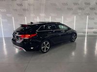 Usado Hyundai i40 136 CV (100 kW) 2016 Negro Familiar