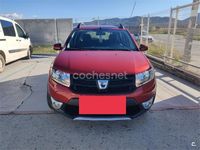 Usado Dacia Sandero Stepway 90 CV (66 kW) 2014 Rojo Berlina