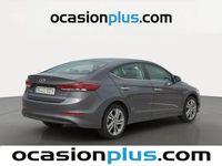 Usado Hyundai Elantra 128 CV (94 kW) 2017 Gris Berlina