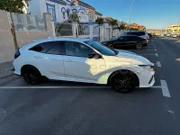Usado Honda Civic Elegance 129 CV (94 kW) 2019 Blanco Berlina