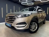 Usado Hyundai Tucson 115 CV (84 kW) 2015 Beige SUV