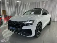 Usado Audi Q8 Ambiente 286 CV (210 kW) 2022 Blanco SUV