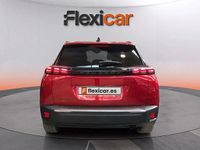 Usado Peugeot 2008 Allure 102 CV (75 kW) 2023 Granate SUV