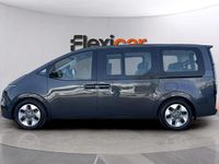 Usado Hyundai Staria 177 CV (130 kW) 2023 Gris Monovolumen