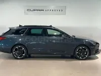 Usado Cupra Leon 150 CV (110 kW) 2023 Gris / plata Familiar