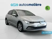 Usado VW Golf VIII Life 115 CV (84 kW) 2021 Gris / plata Berlina