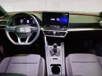 Usado Seat Leon FR 130 CV (95 kW) 2023 Rojo Berlina