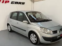 Usado Renault Scénic Expression 120 CV (88 kW) 2004 Blanco Monovolumen