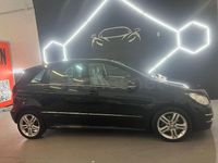Usado Mercedes B180 Sport Edition 109 CV (80 kW) 2009 Negro Monovolumen