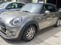 Usado Mini Cooper Cabriolet 136 CV (100 kW) 2018 Marrón Descapotable