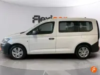Usado VW Caddy 102 CV (75 kW) 2023 Blanco Monovolumen