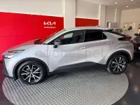 Usado Toyota C-HR Advance 140 CV (102 kW) 2025 Gris / plata SUV