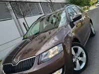 Usado Skoda Octavia Elegance 105 CV (77 kW) 2014 Marrón Familiar