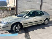 Usado Renault Laguna II Expression 100 CV (73 kW) 2002 Beige Berlina