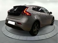 Usado Volvo V40 Momentum 120 CV (88 kW) 2018 Gris Familiar