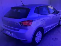 Usado Seat Ibiza Reference 95 CV (69 kW) 2024 Gris / plata Utilitario