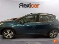Usado Peugeot 2008 Allure 110 CV (80 kW) 2019 Verde SUV