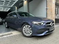 Usado Mercedes C200 163 CV (119 kW) 2023 Azul Familiar