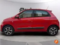 Usado Renault Twingo LIMITED 90 CV (66 kW) 2018 Rojo Utilitario
