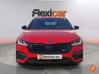 Usado Skoda Octavia RS 245 CV (180 kW) 2024 Rojo Familiar