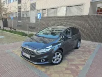 Begagnad Ford S-MAX Titanium 150 HK (110 kW) 2016 Grå Minibuss