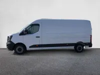 Usado Renault Master 131 CV (96 kW) 2025 Blanco Monovolumen