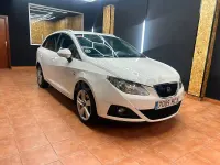 Usado Seat Ibiza ST Sport 105 CV (77 kW) 2011 Blanco Familiar