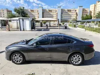 Usado Mazda 6 Style 145 CV (106 kW) 2017 Gris / plata Berlina