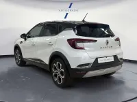 Usado Renault Captur 139 CV (102 kW) 2022 Blanco SUV
