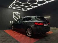 Usado BMW 118 140 CV (102 kW) 2020 Gris / plata Utilitario