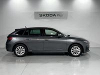Usado Skoda Scala Selection 115 CV (84 kW) 2025 Gris Utilitario