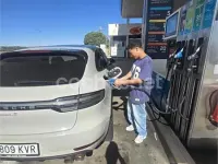 Usado Porsche Macan S 354 CV (260 kW) 2021 Gris / plata SUV