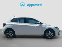 Usado VW Polo Life 95 CV (69 kW) 2022 Blanco Utilitario