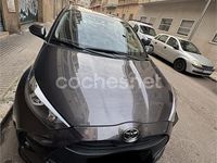 Usado Toyota Yaris 125 CV (91 kW) 2024 Gris / plata Berlina