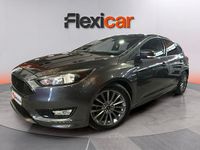 Usado Ford Focus ST-Line 125 CV (91 kW) 2017 Gris Berlina