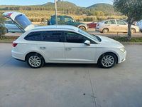 Usado Seat Leon Ecomotive 110 CV (80 kW) 2016 Blanco Familiar