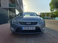 Usado Ford Mondeo Ambiente 125 CV (91 kW) 2007 Gris / plata Berlina
