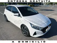 Usado Hyundai i20 100 CV (73 kW) 2022 Blanco Utilitario