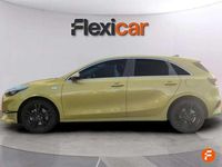 Usado Kia Ceed 101 CV (74 kW) 2023 Amarillo Utilitario