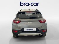 Usado Kia Stonic 84 CV (61 kW) 2023 Gris SUV