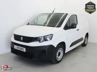 Usado Peugeot Partner S 102 CV (75 kW) 2022 Blanco Monovolumen