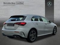 Usado Mercedes A180 AMG line 116 CV (85 kW) 2023 Plata iridio Berlina