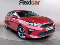 Usado Kia Ceed 101 CV (74 kW) 2020 Rojo Utilitario