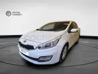 Usado Kia ProCeed 110 CV (80 kW) 2015 Blanco Utilitario
