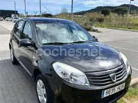 Usado Dacia Sandero Ambiance 75 CV (55 kW) 2012 Negro Berlina