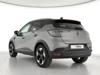 Usado Renault Captur Techno 100 CV (73 kW) 2025 Gris SUV