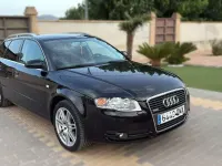 Usado Audi A4 140 CV (102 kW) 2005 Negro Familiar