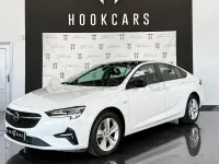 Usado Opel Insignia Business Elegance 122 CV (89 kW) 2021 Blanco Berlina