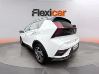 Usado Hyundai Bayon 101 CV (74 kW) 2025 Blanco SUV