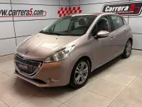 Usado Peugeot 208 Active 92 CV (67 kW) 2012 Gris Utilitario